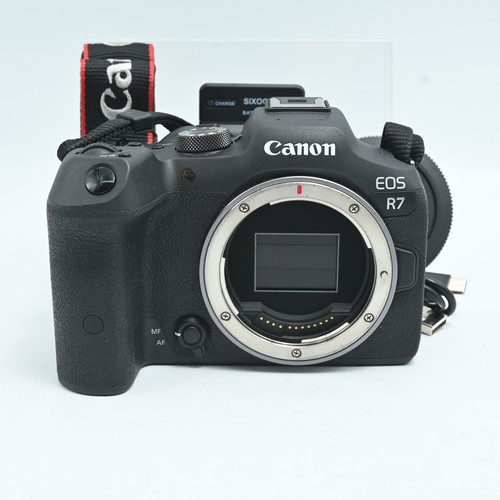 Canon eos mirrorless - eos,