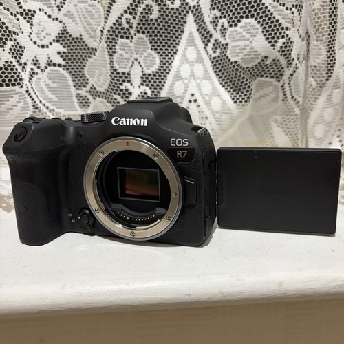 Canon eos mirrorless - canon, r7