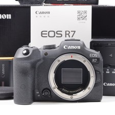 Canon EOS R7 Mirrorless